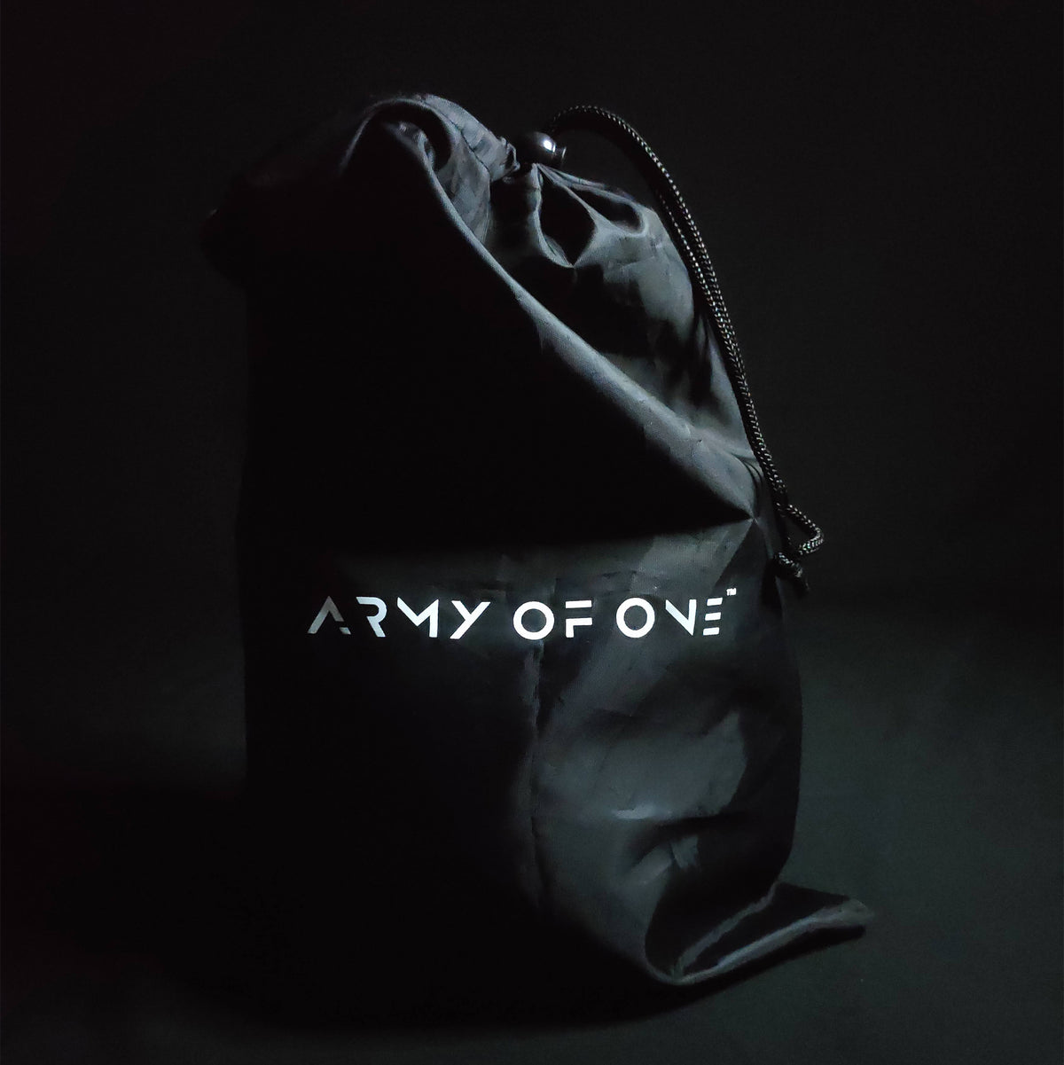 BLACK DRAWSTRING UTILITY BAG