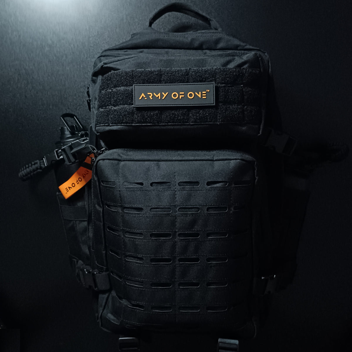 SURVIVOR PACK 45L : Orange Patch + Keychain