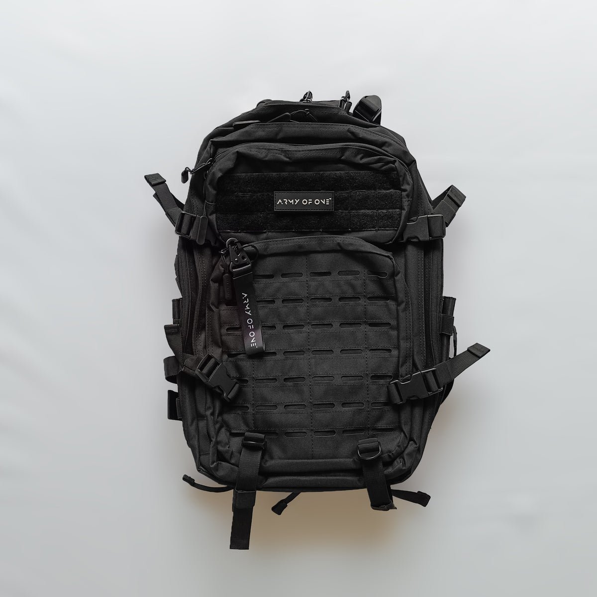 𝗧𝗛𝗘 𝗢𝗡𝗘 - 45L Pack (Black / White)